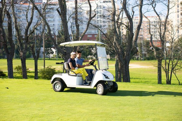 Choisissez la batterie lithium idéale pour votre golfette EZGO
